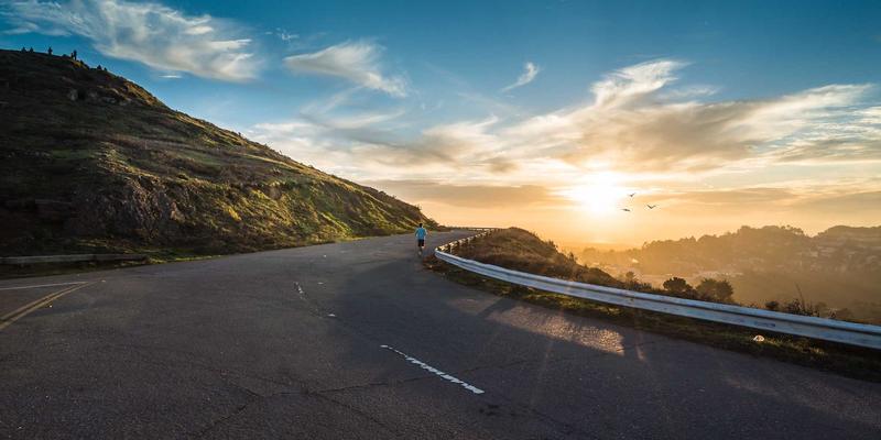 奇葩台：娱乐分享新阵地，创意内容如何引爆你的笑点？