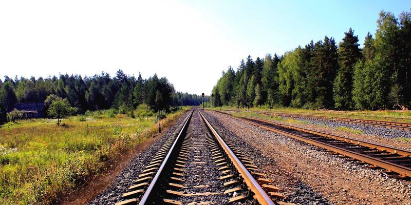 技术流搞笑：如何运用剪辑、音效和特效打造爆款幽默短片