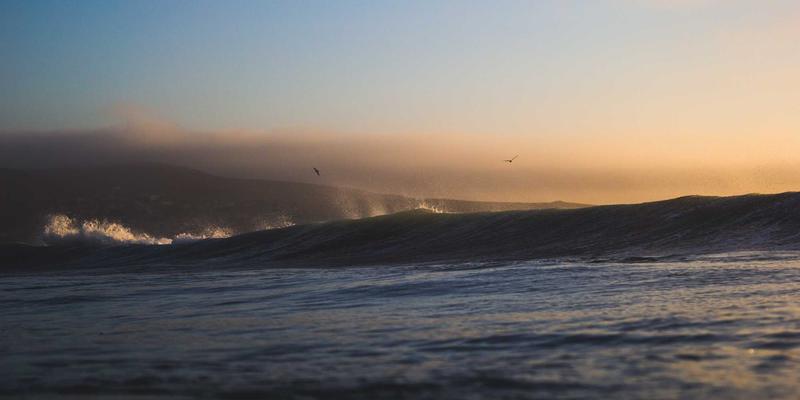 搞笑视频的“黄金三秒”：揭秘开场抓人眼球的结构设计与爆款案例分析