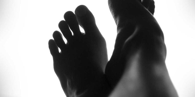 跨界融合新浪潮：动漫二次元元素如何引爆真人搞笑视频的创意革命